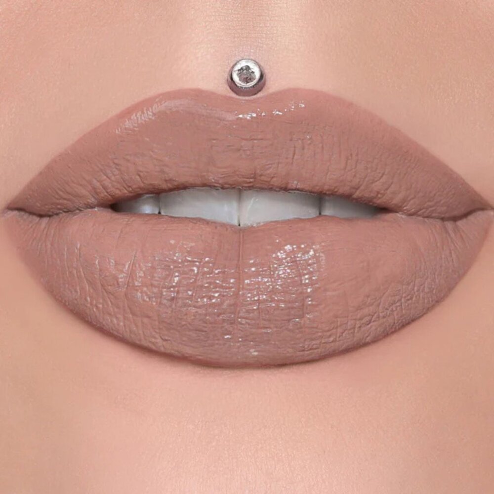 New ✨ Jeffree Star Supreme Gloss - Celebrity Skin (Brand New - Sealed Box) 💄💋